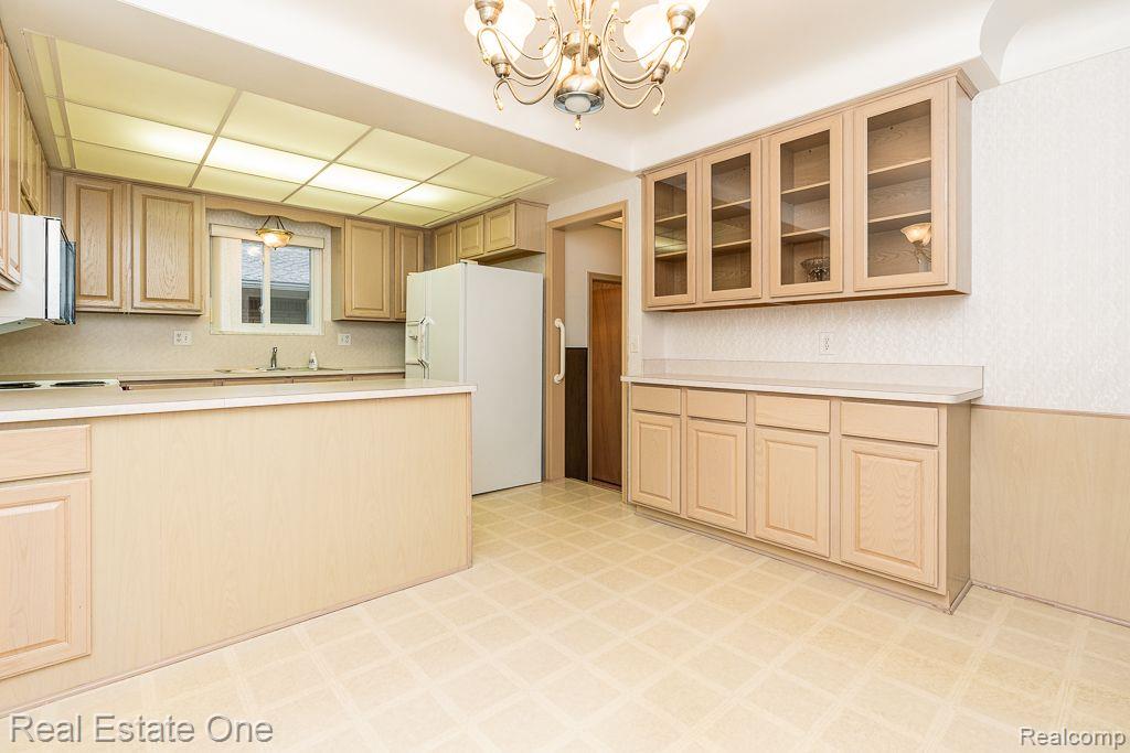 11159 CHIPPEWA DR