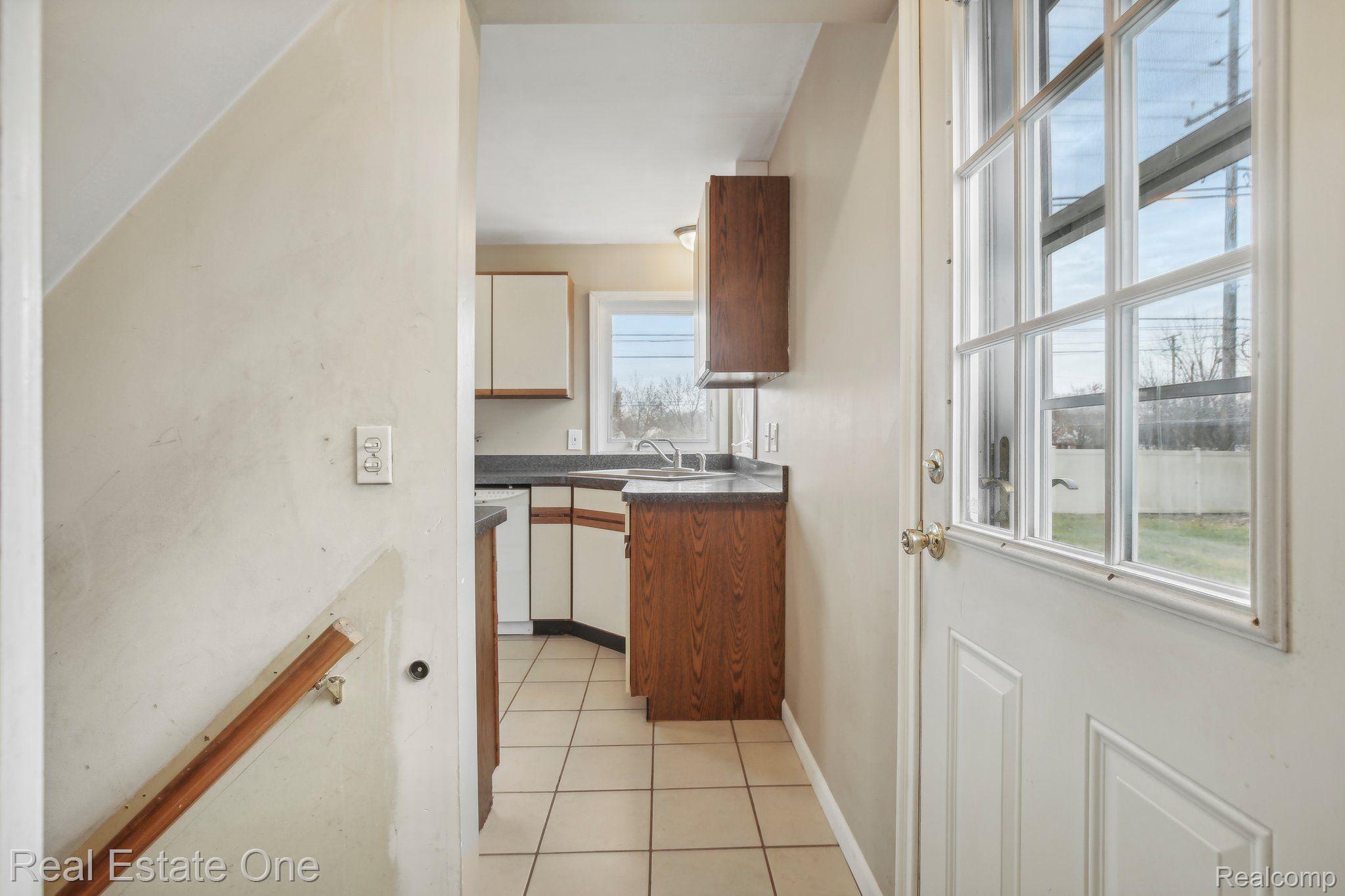 31431 LAMAR DR