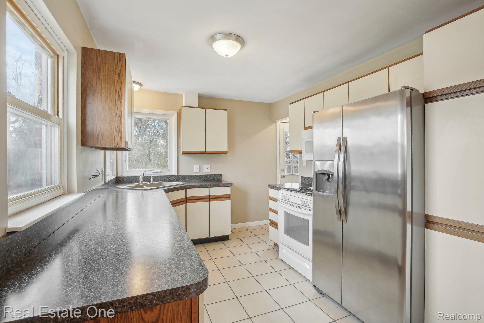 31431 LAMAR DR
