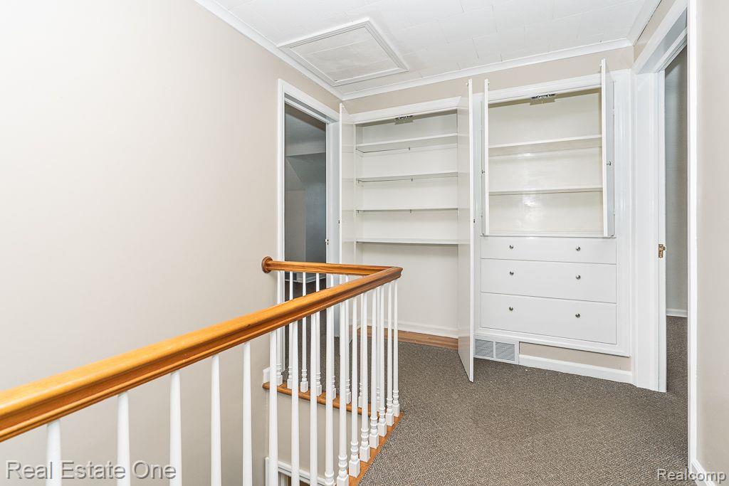 424 S MAIN ST