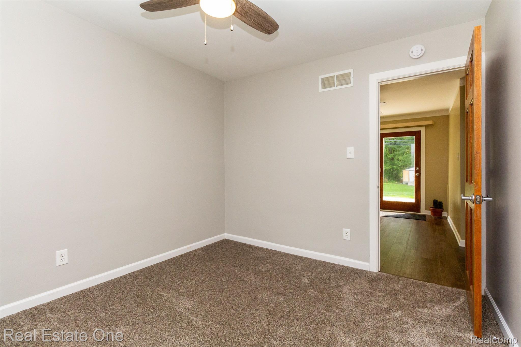 3420 N SQUIRREL RD