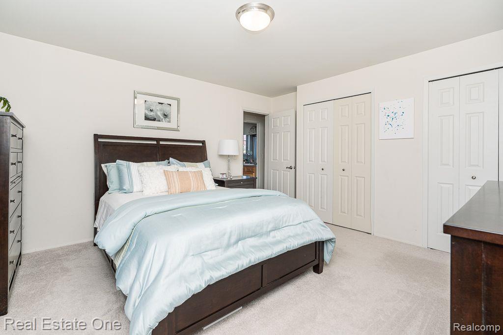 500 ROMEO RD 111