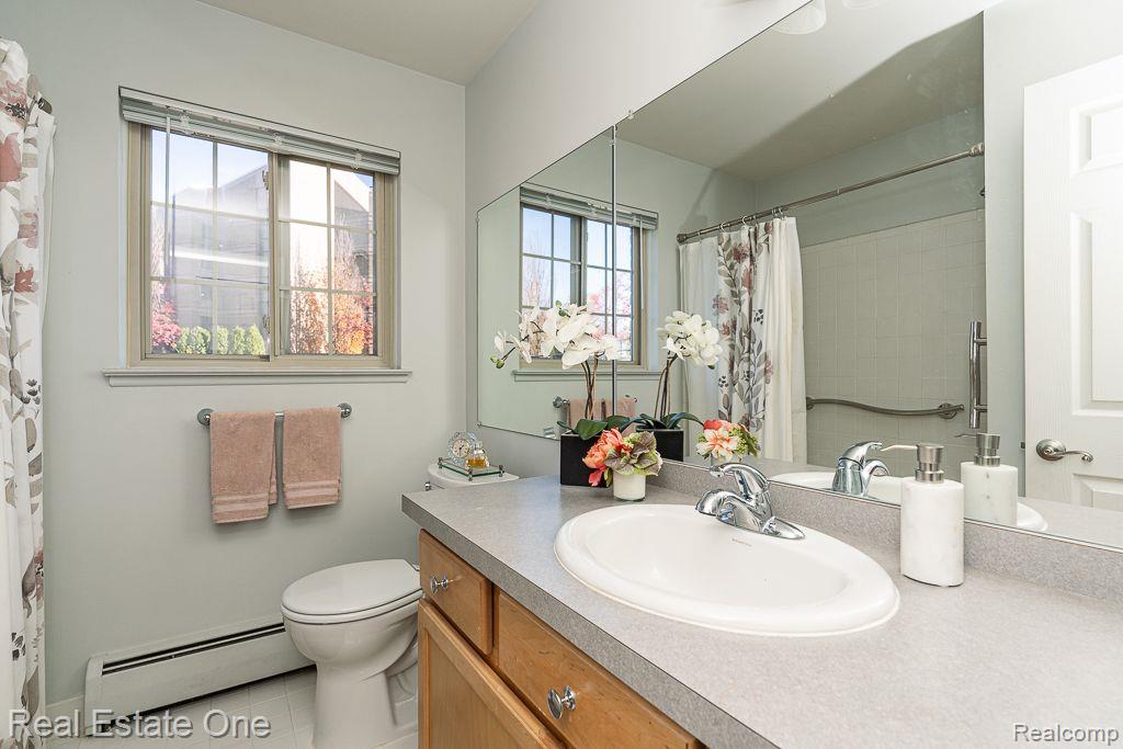 500 ROMEO RD 111