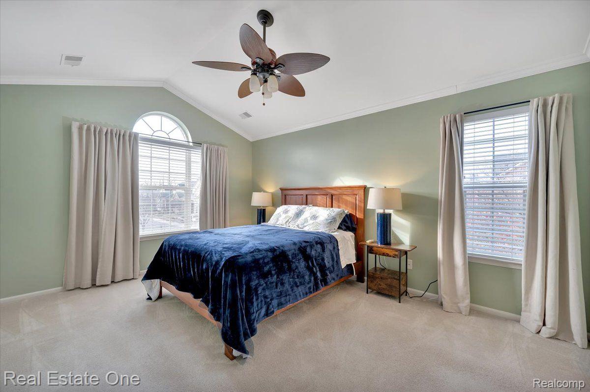 15201 ADRI CIR