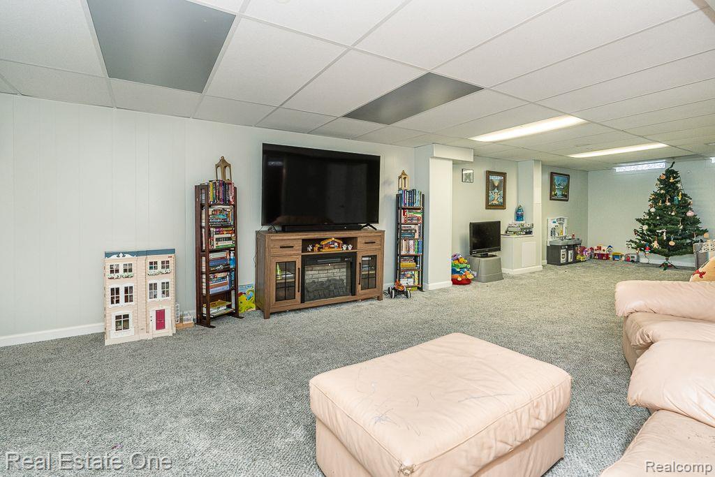 42662 Loni DR