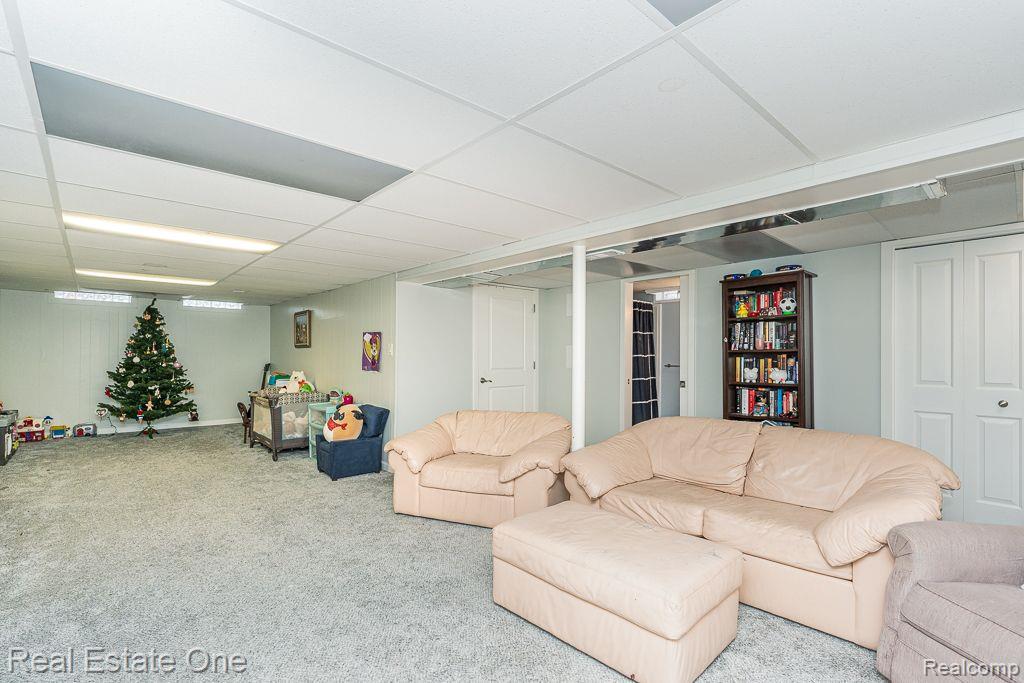42662 Loni DR