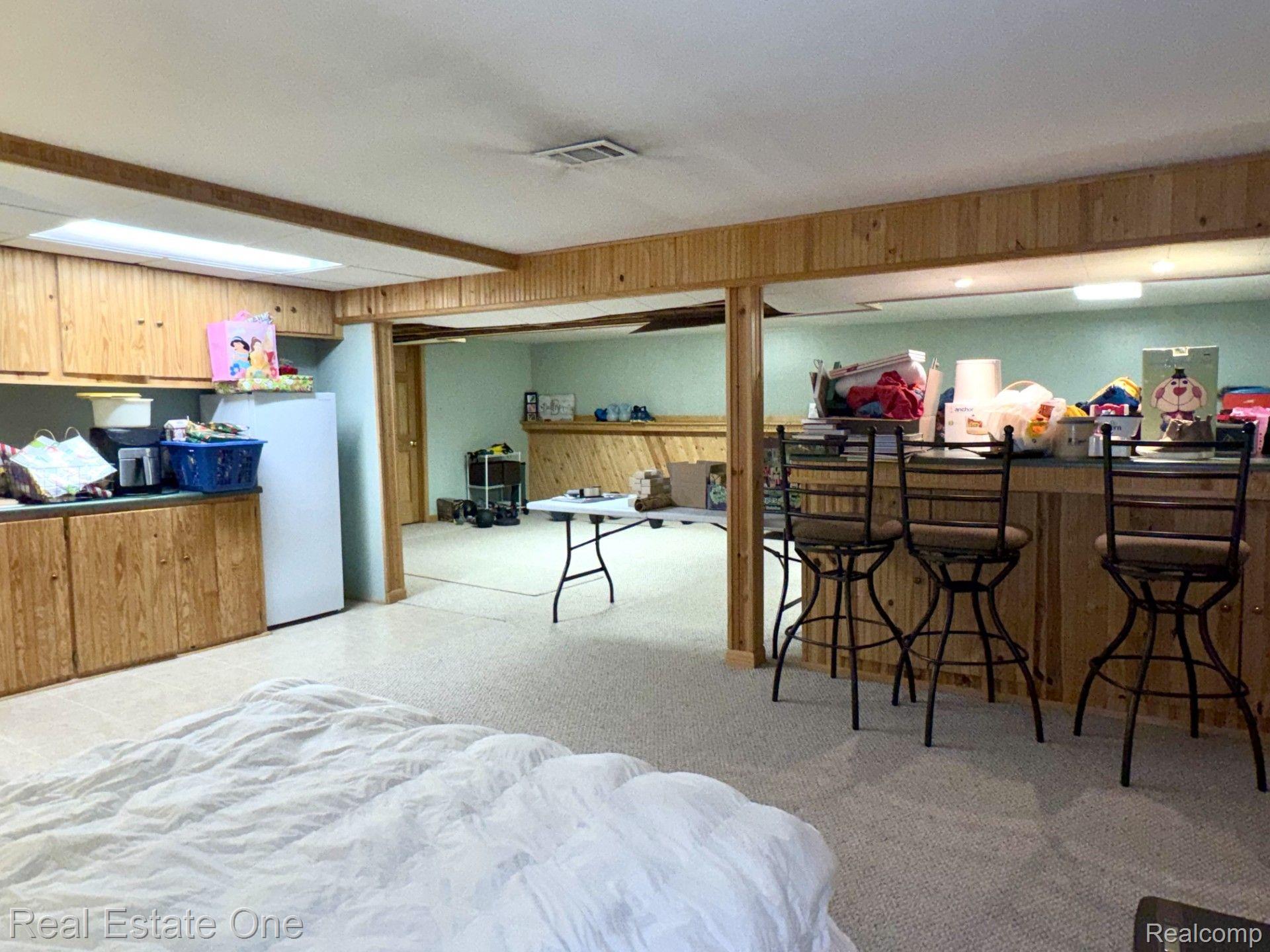 7075 YARMY DR