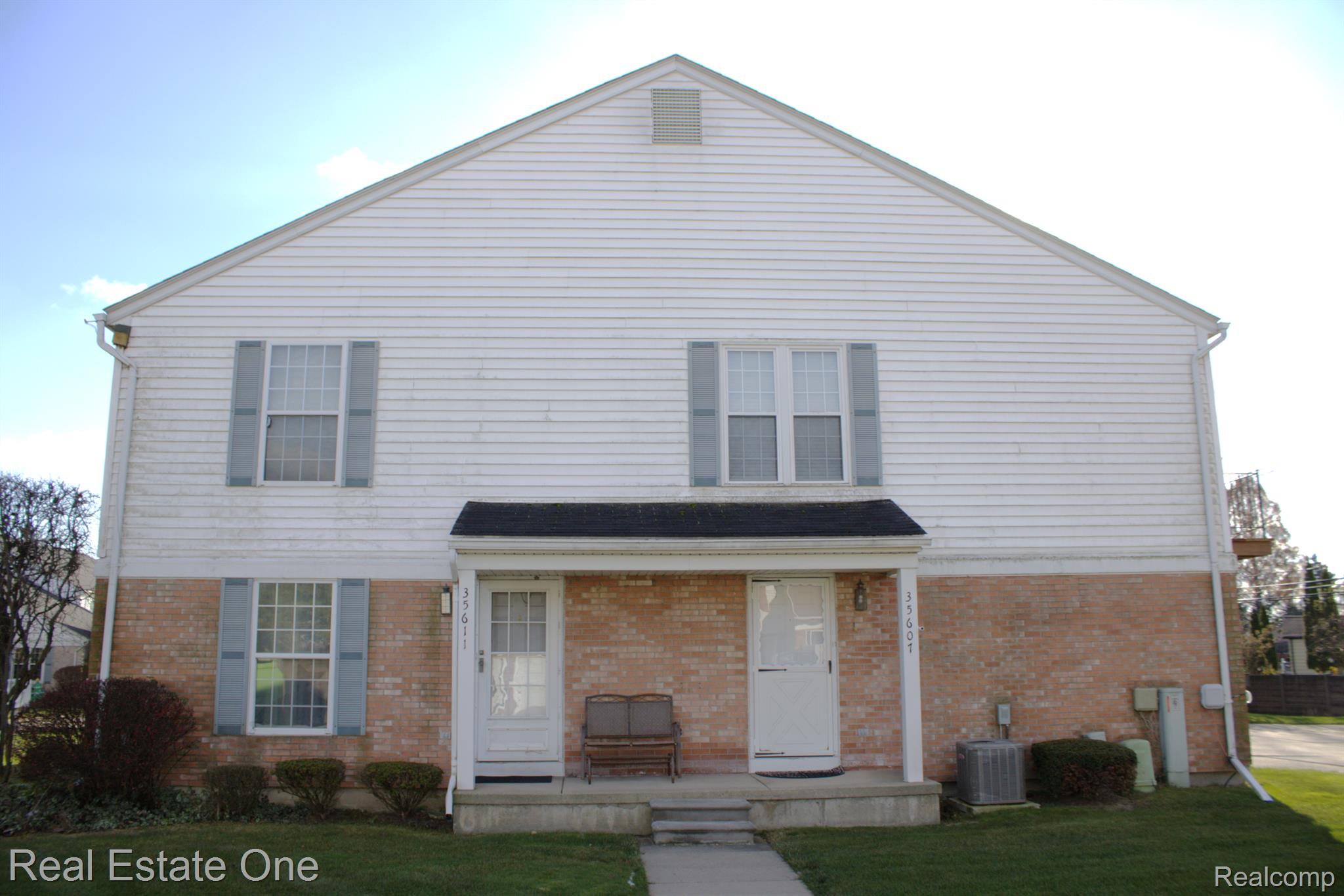 35607 STILLMEADOW LN