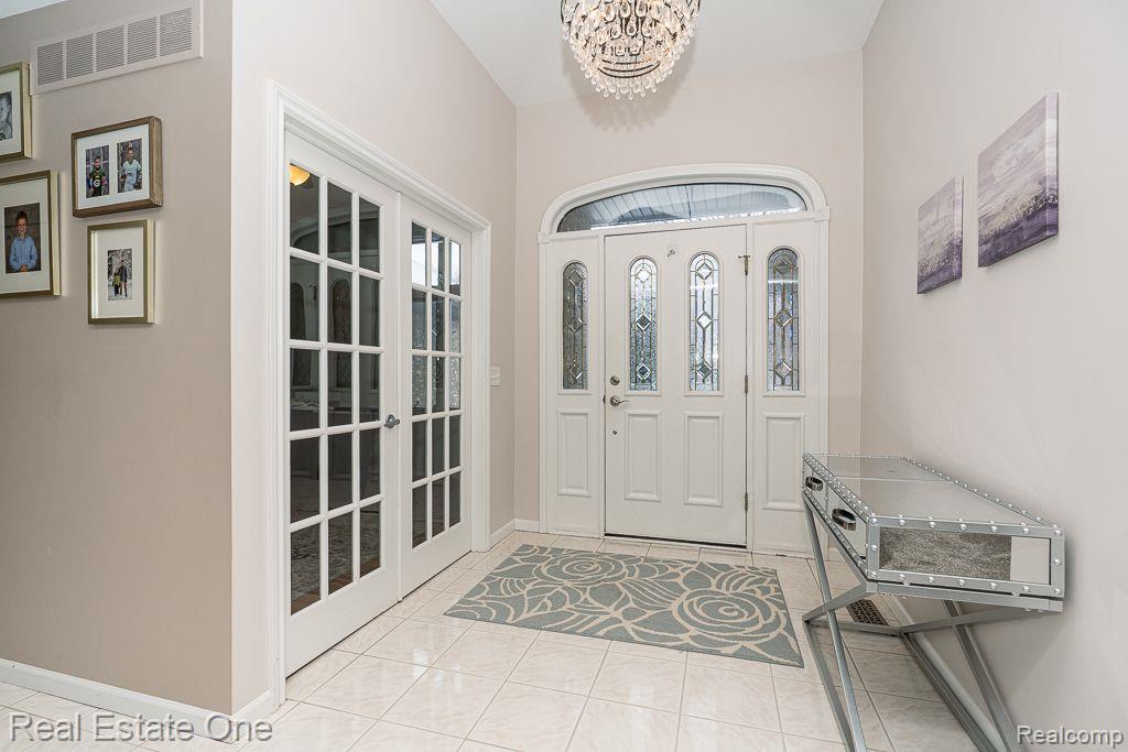 6786 JASMINE DR
