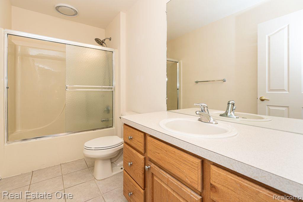1654 ARCADIAN DR
