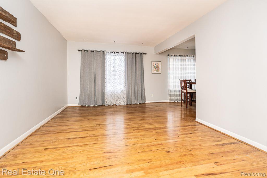 359 N ETON ST 10