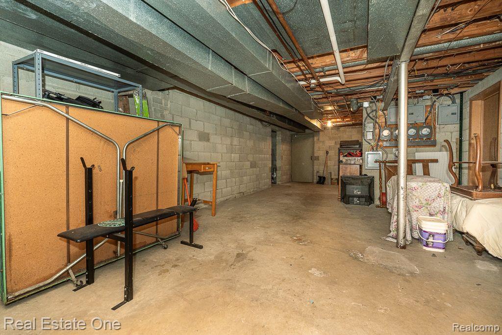359 N ETON ST 10