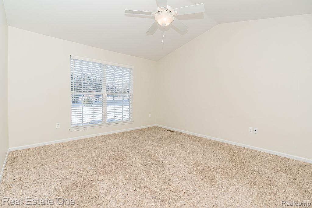 48719 SUNDANCE