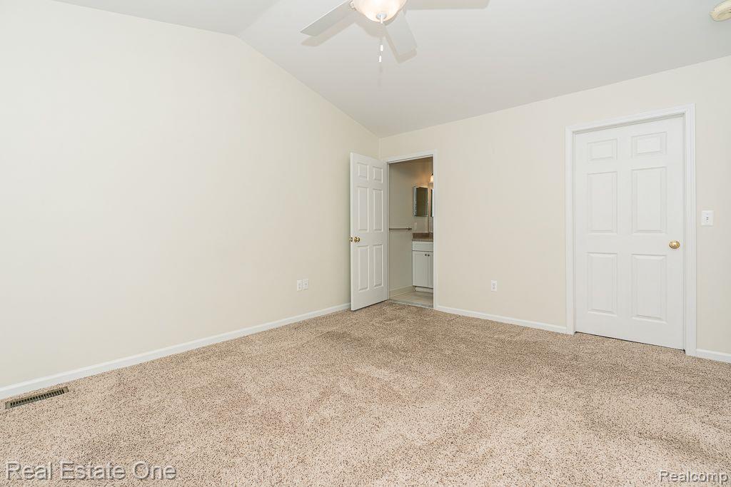 48719 SUNDANCE