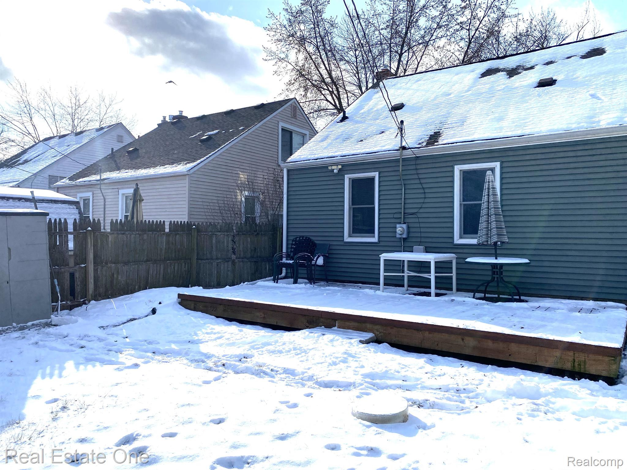 1844 STANFORD RD