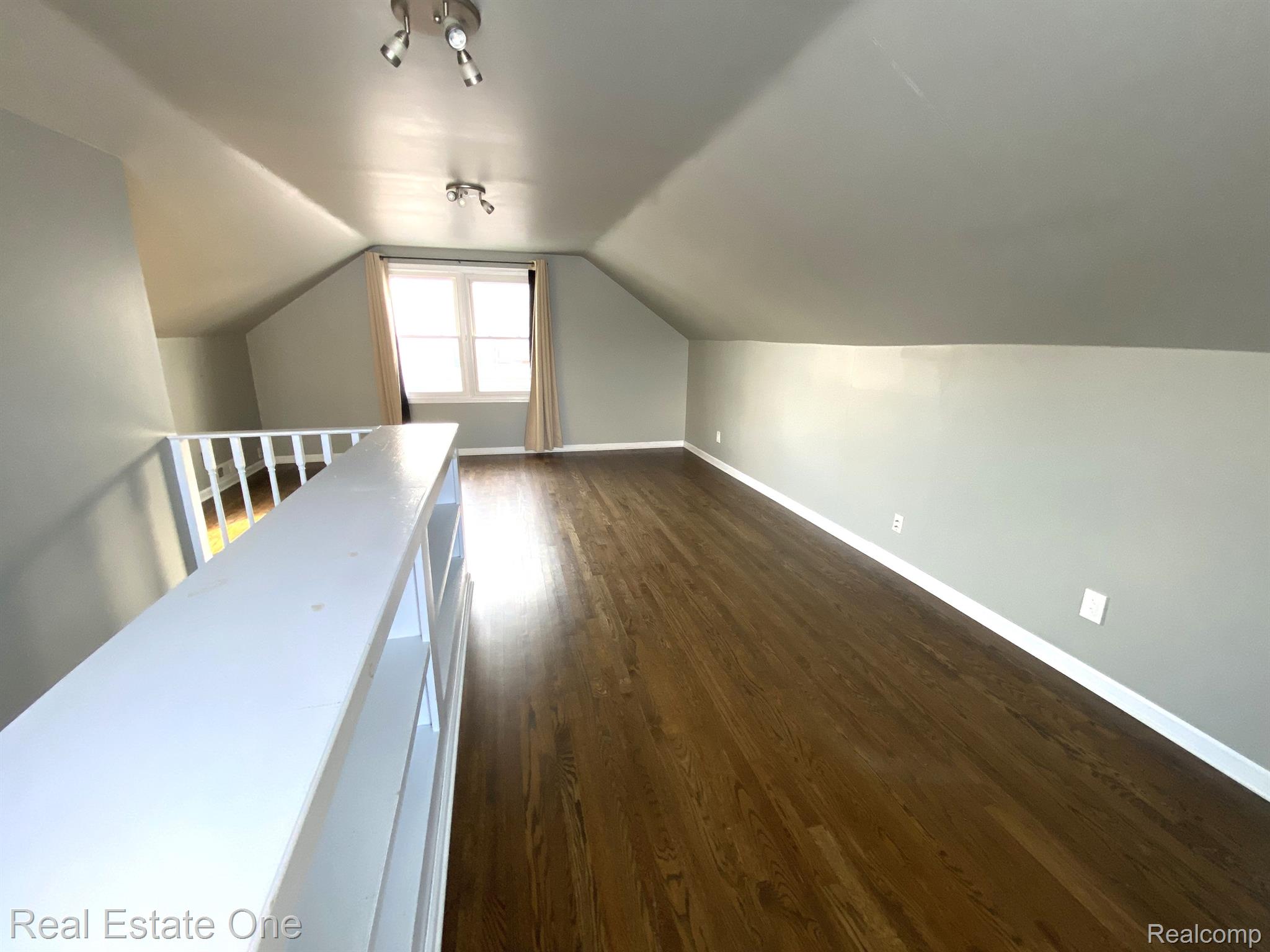 1844 STANFORD RD