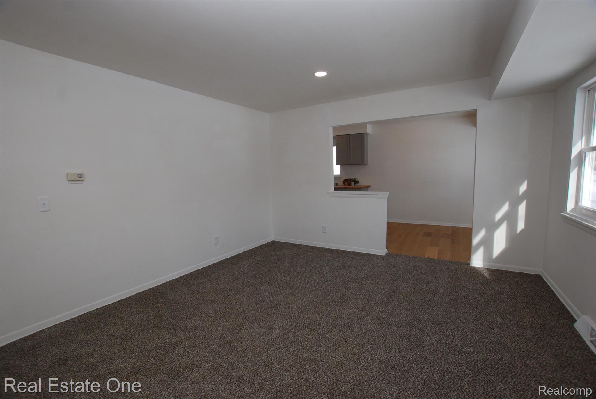 2110 ALA ST