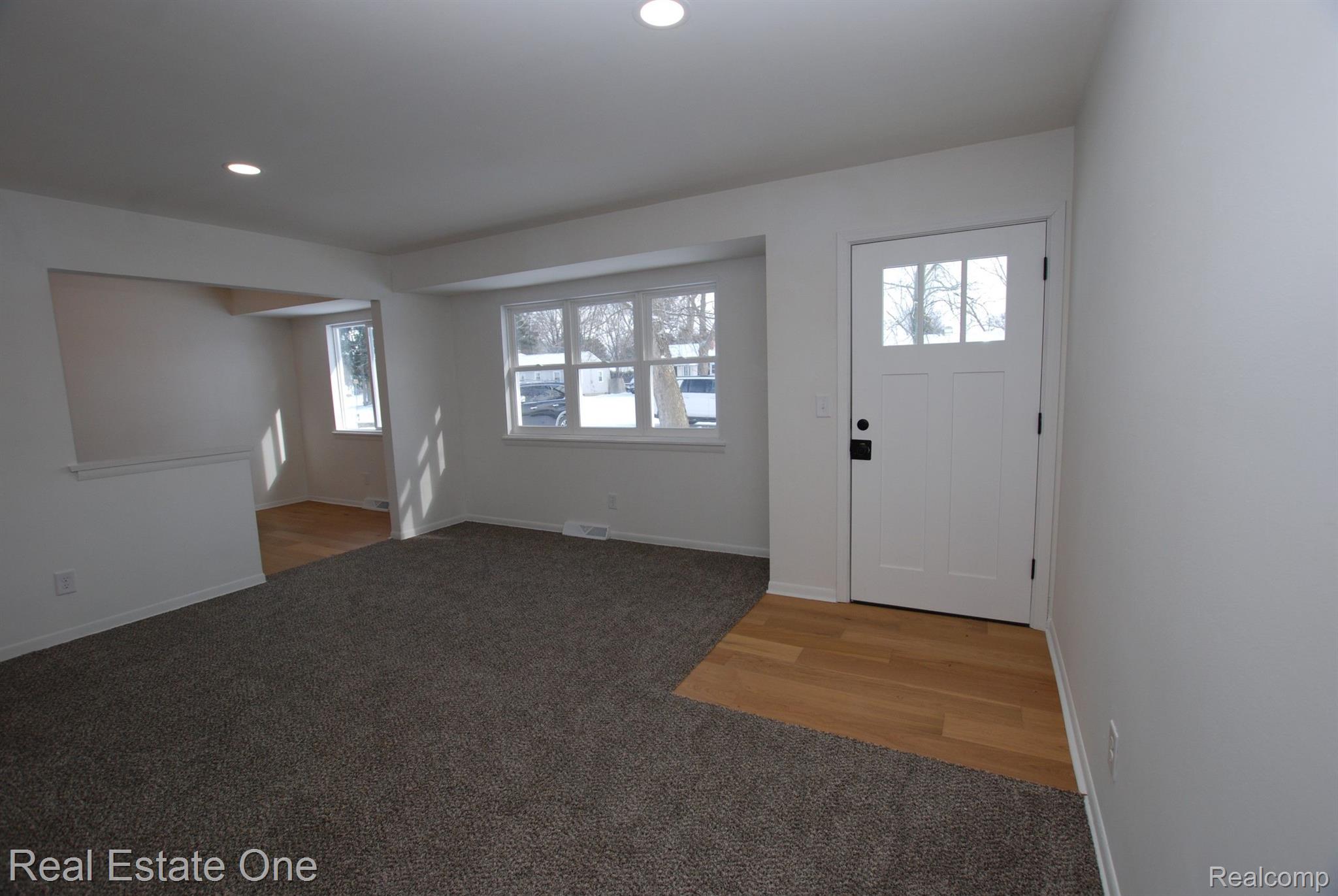 2110 ALA ST