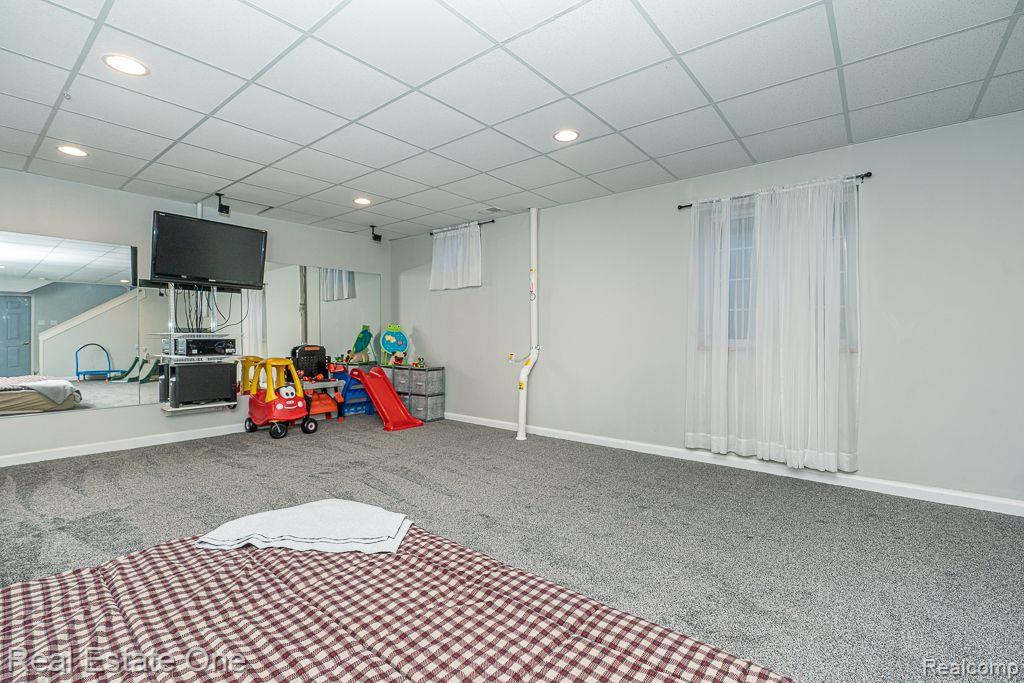 410 Maplehill RD