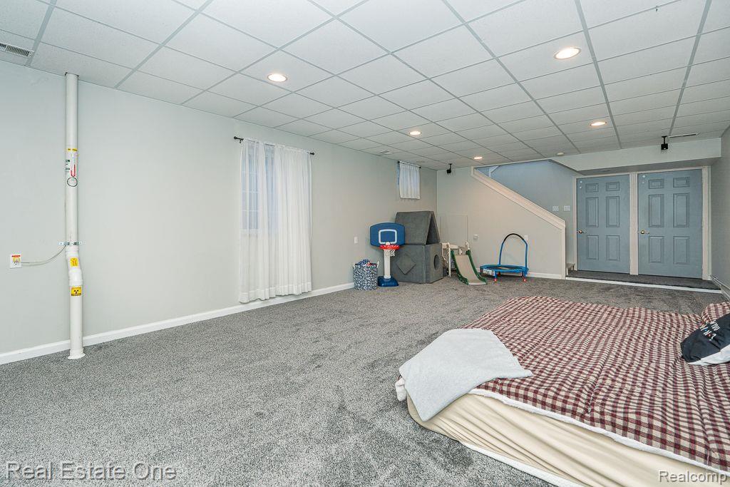 410 Maplehill RD
