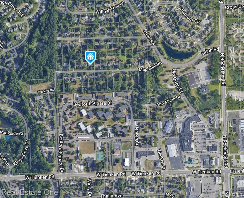 410 Maplehill RD