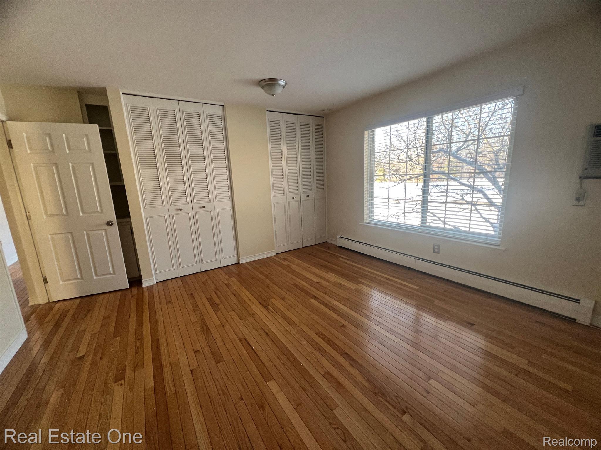 436 Romeo RD 327