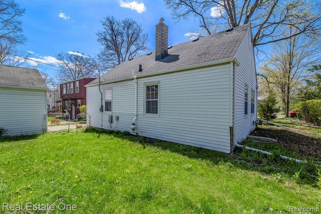 1105 Birk AVE