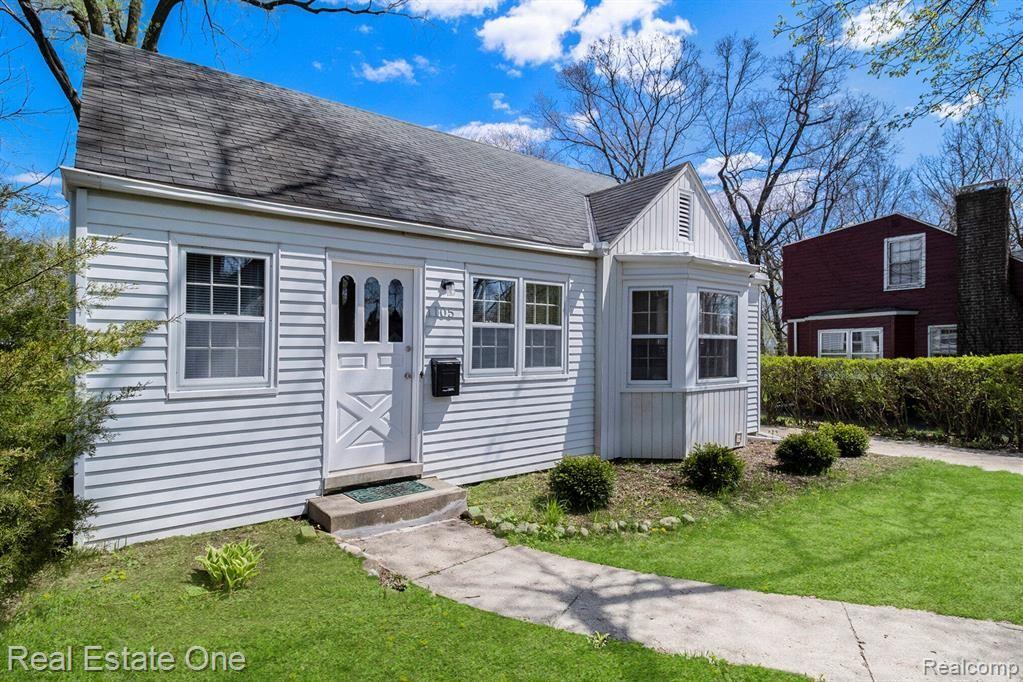 1105 Birk AVE