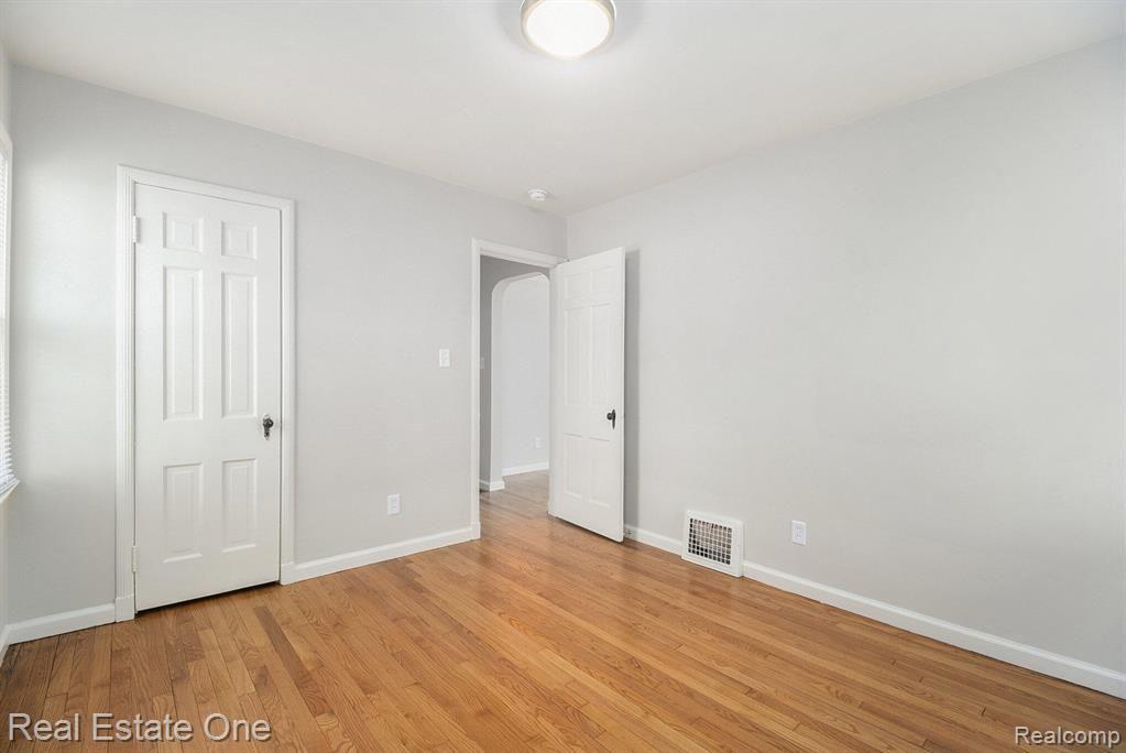 1105 Birk AVE