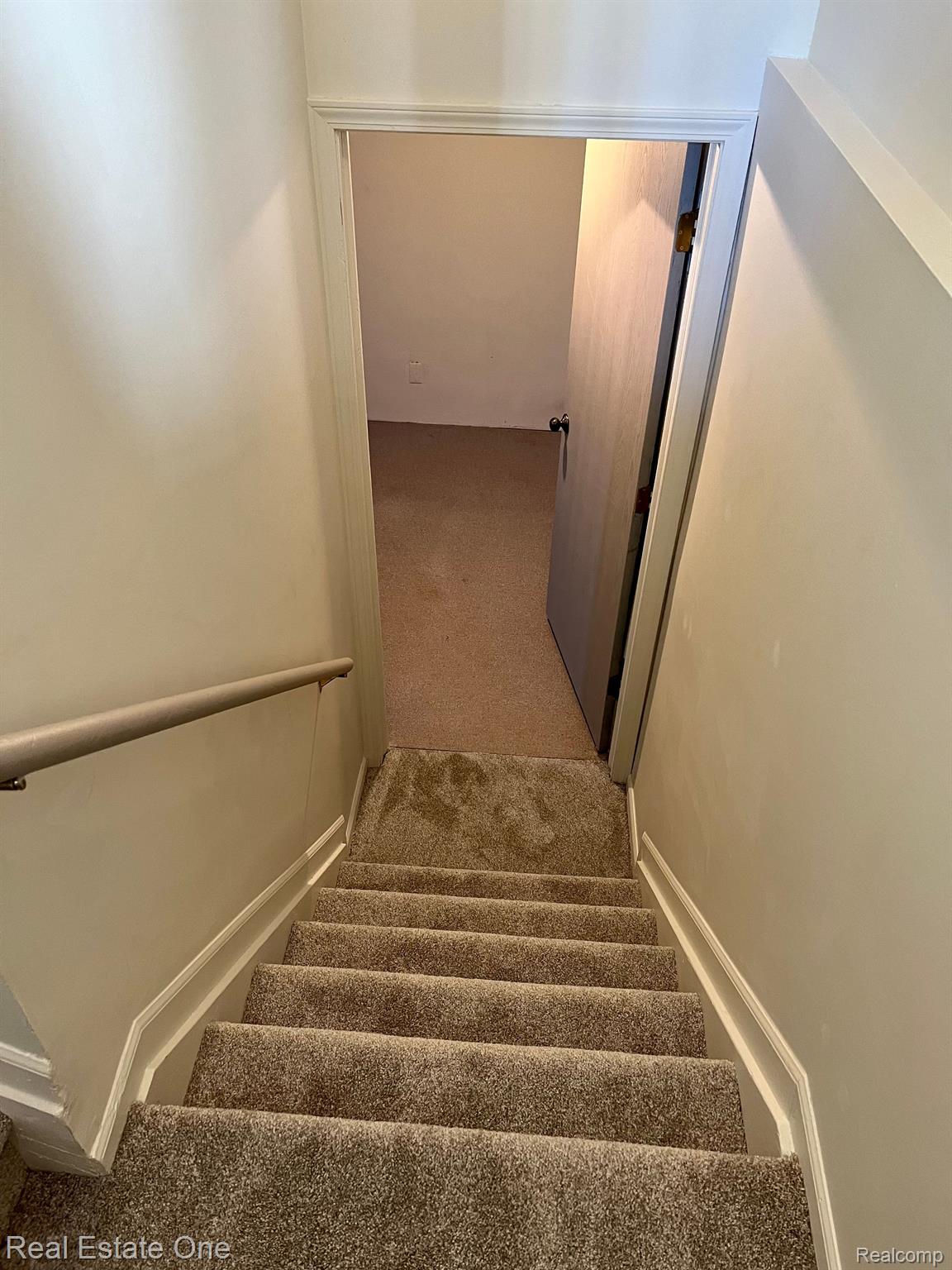 1629 Glenbrooke CRT