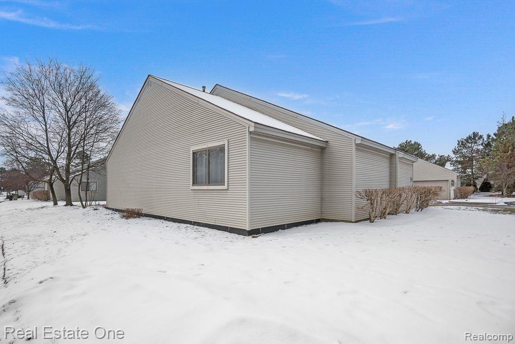 641 ASHLEY CIR