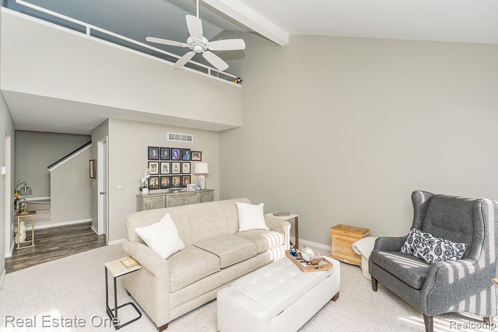 641 ASHLEY CIR