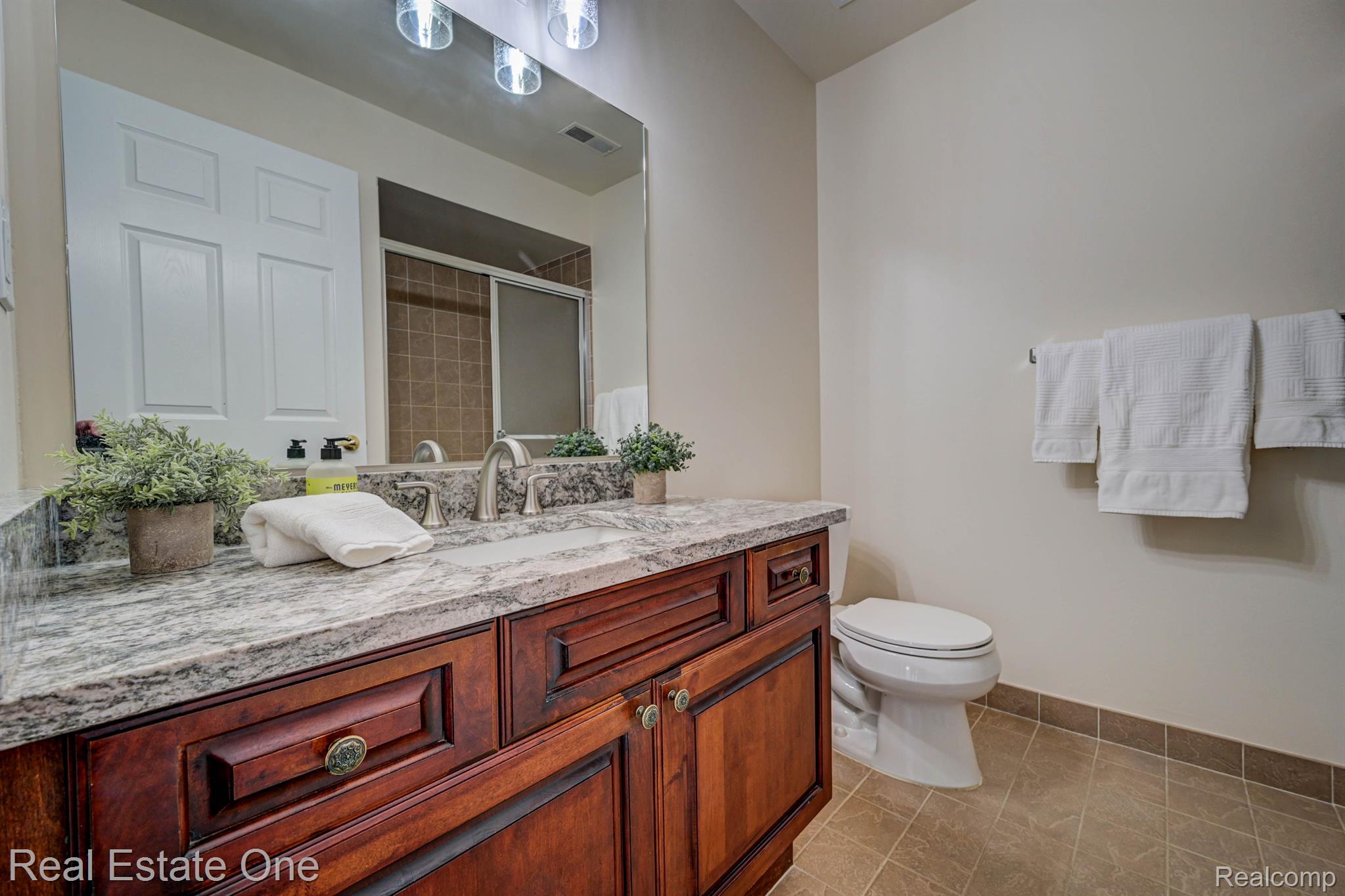 3578 OAKMONTE BLVD 96 9 Unit:  96