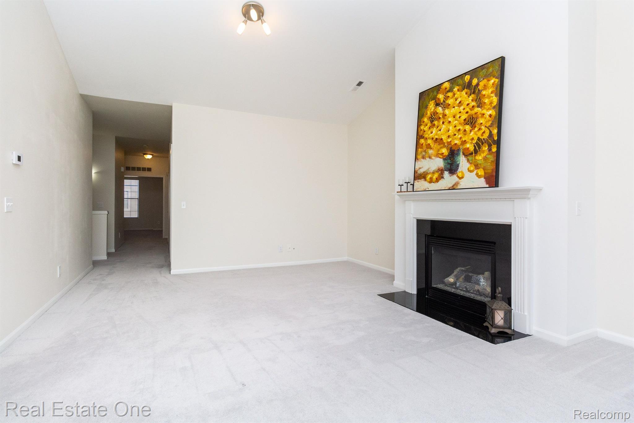 1144 ALAMEDA BLVD