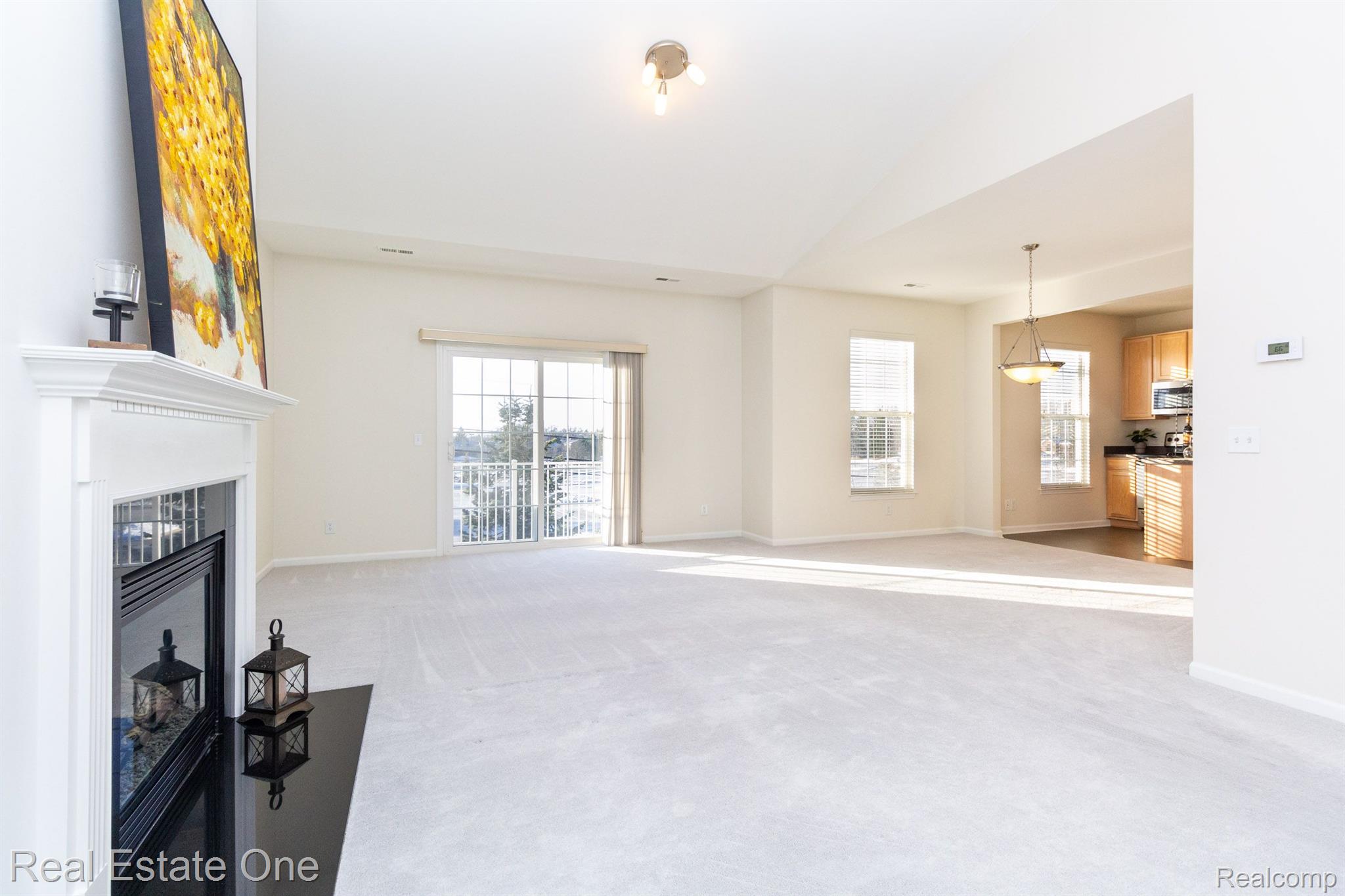 1144 ALAMEDA BLVD