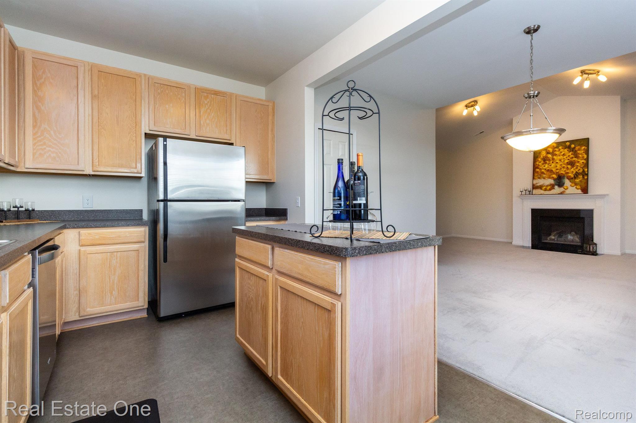 1144 ALAMEDA BLVD