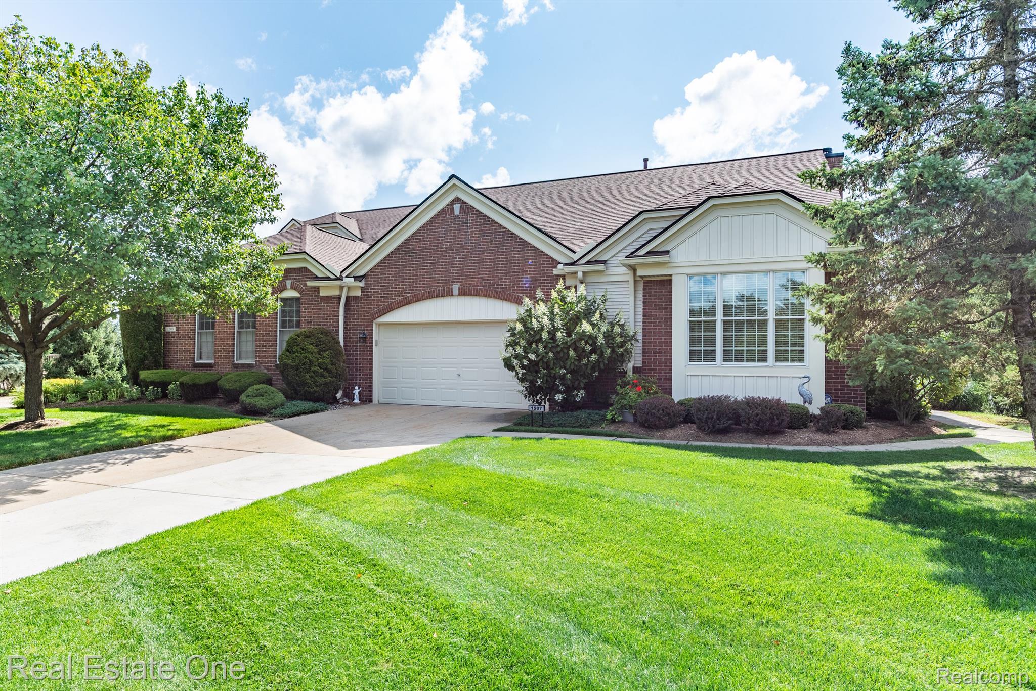 1507 FORD CRT