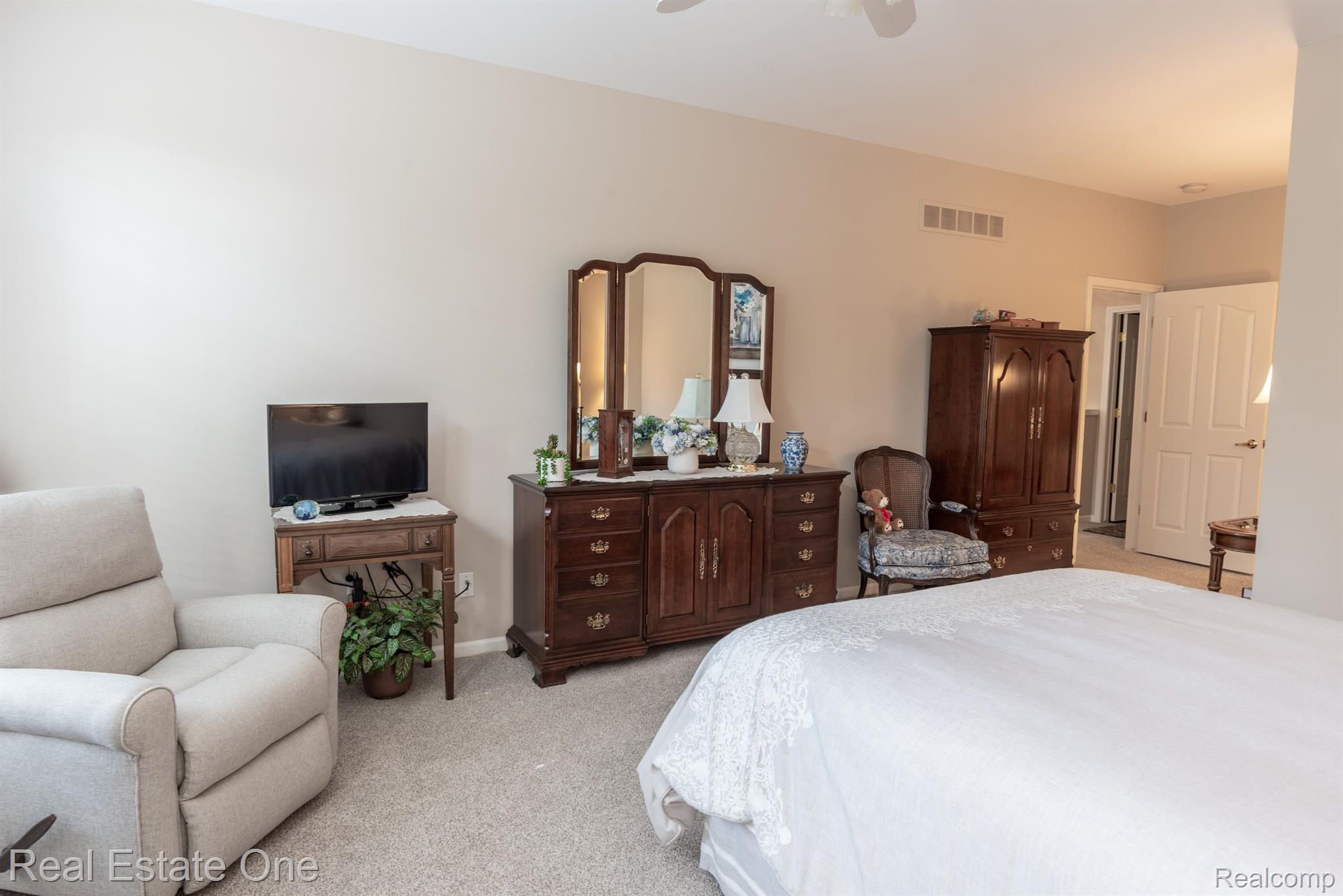 1507 FORD CRT