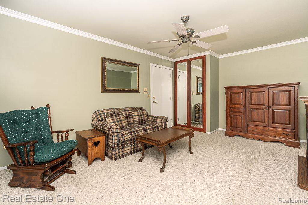480 BALDWIN AVE 28