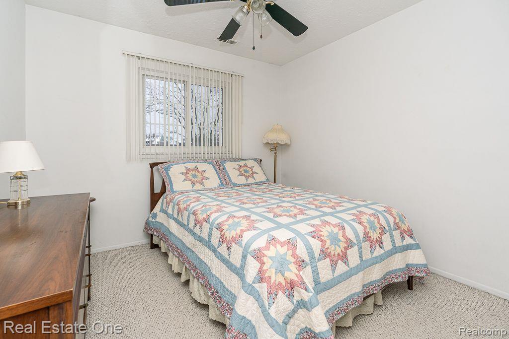 480 BALDWIN AVE 28