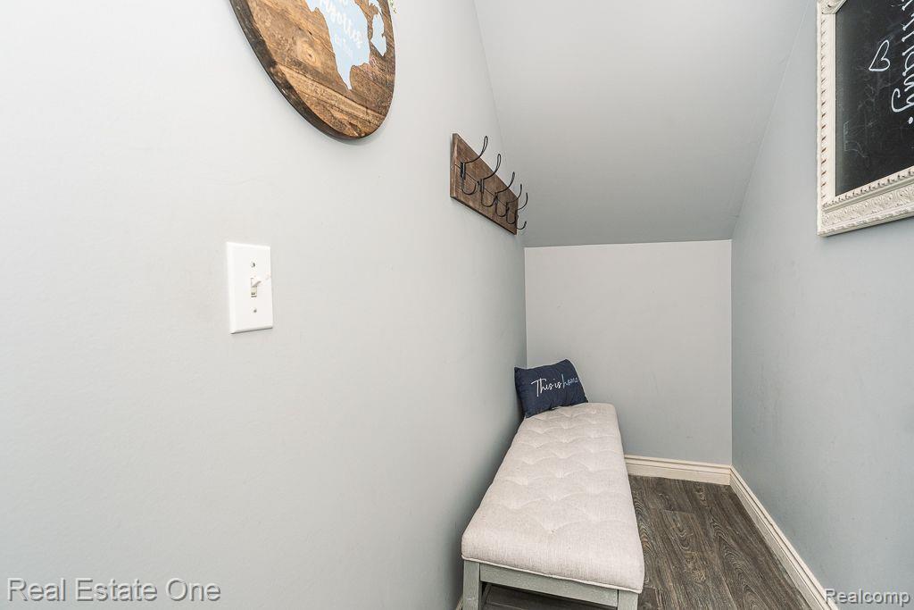 2980 LONG WINTER LN