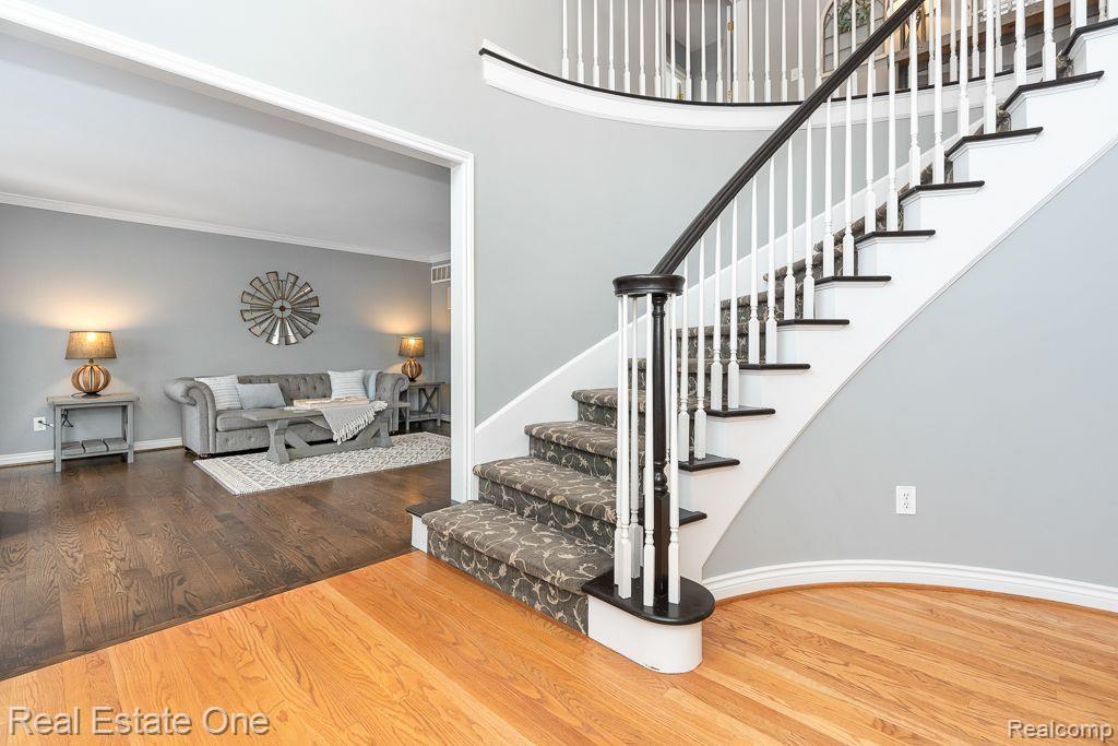 2980 LONG WINTER LN
