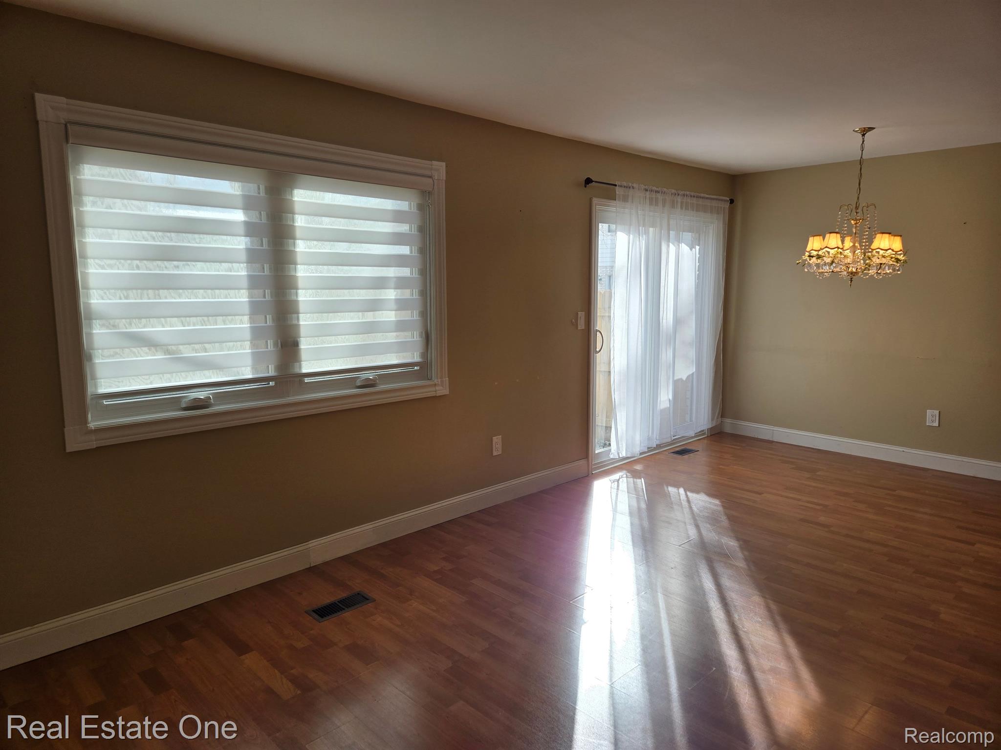 111 MANOR WAY Bldg#: 14