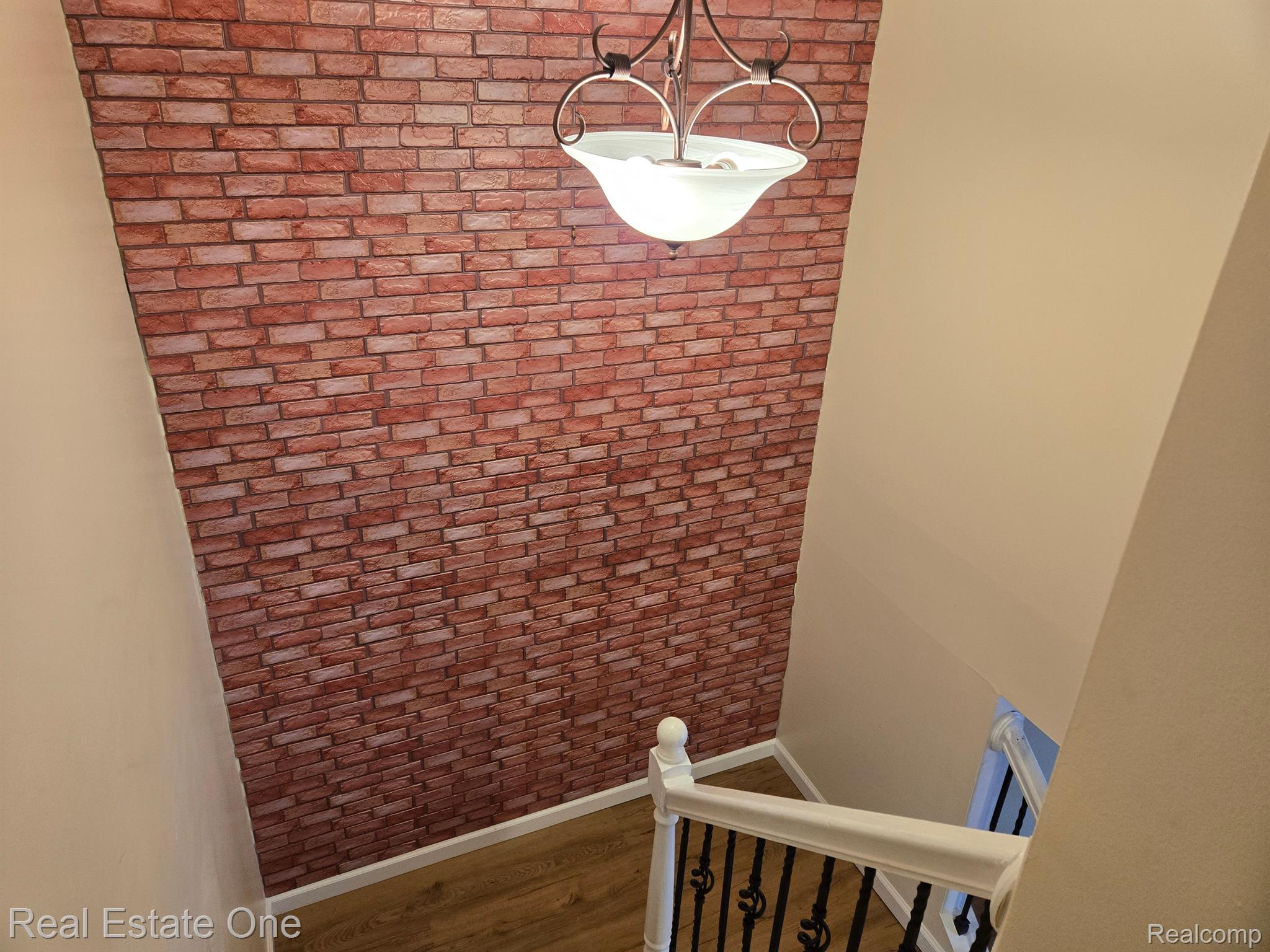111 MANOR WAY Bldg#: 14