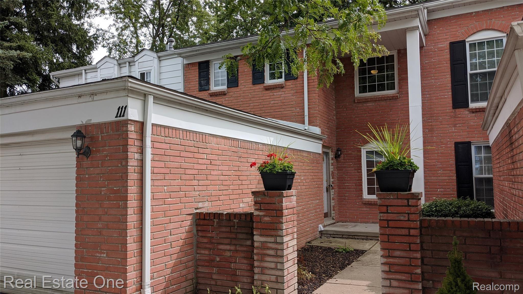 111 MANOR WAY Bldg#: 14