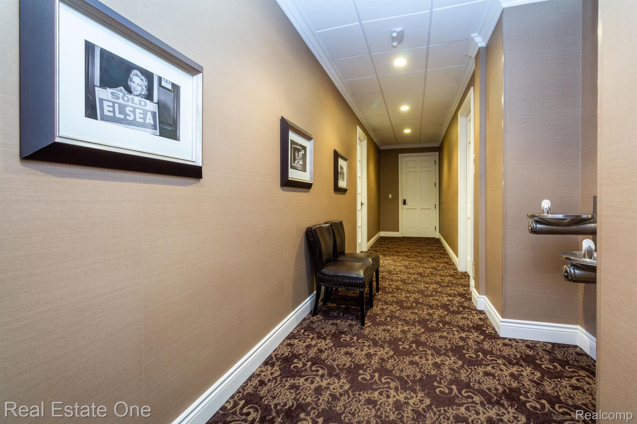 1002 N MAIN ST Suite 1