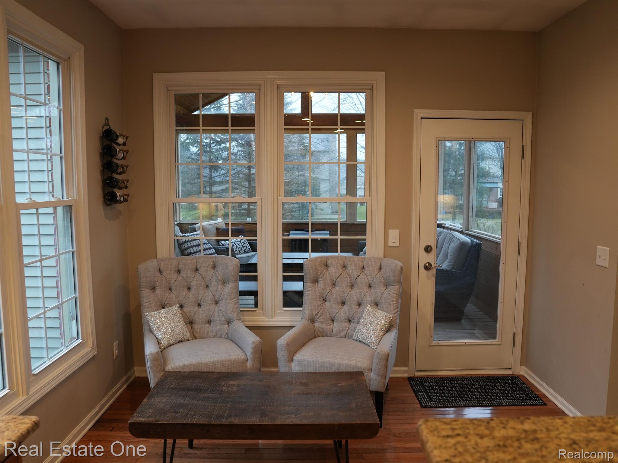 2677 Aubrey DR