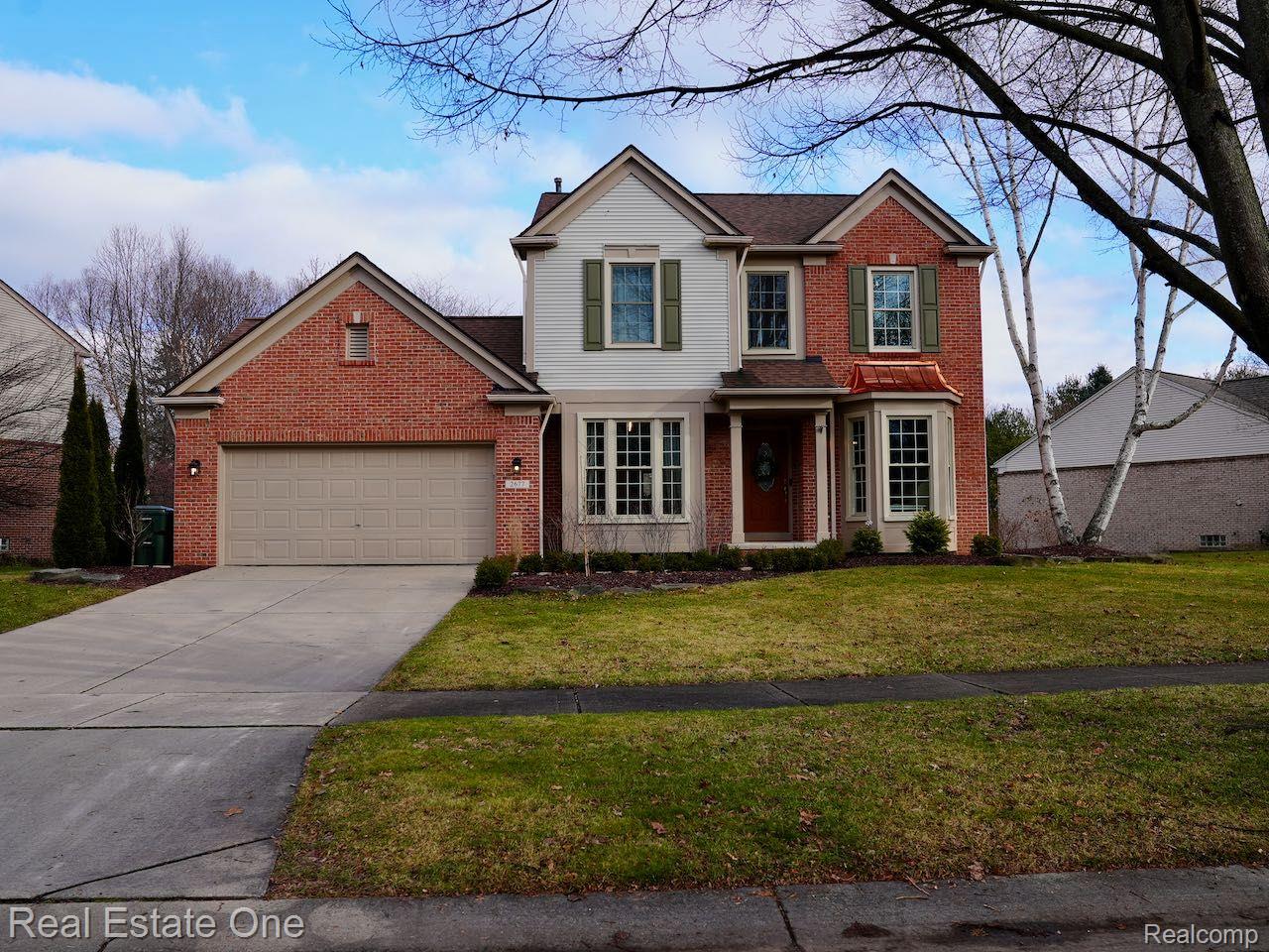 2677 Aubrey DR