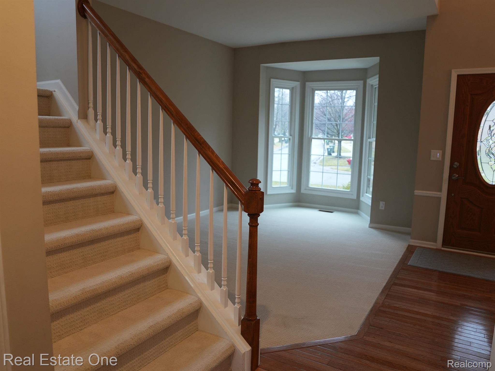 2677 Aubrey DR