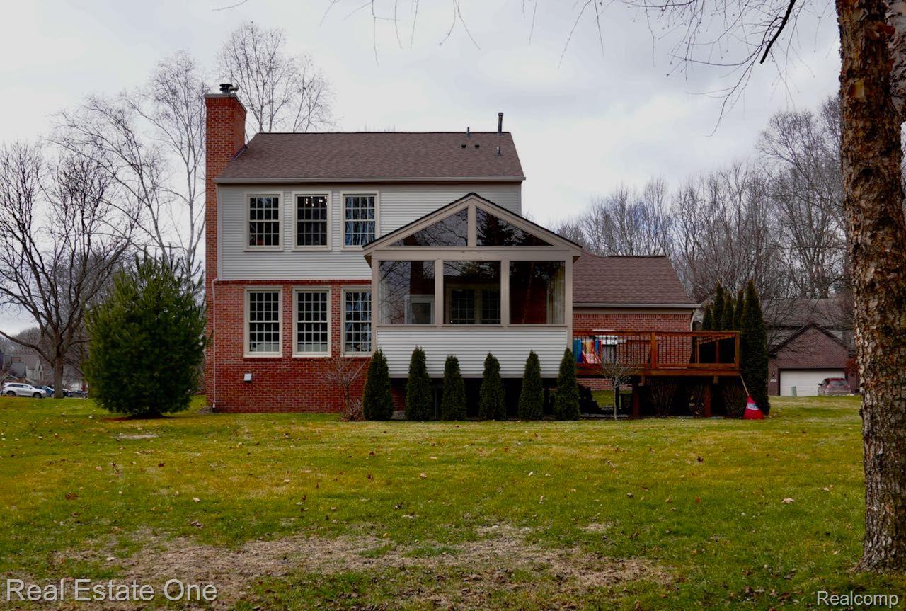 2677 Aubrey DR